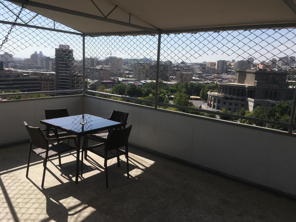 The View Apartments Yerevan Exterior photo